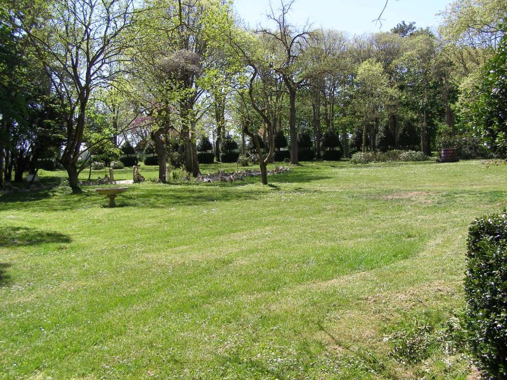 Le Relais Du Silence Chateau Lavail Labastide-d'Anjou Luaran gambar