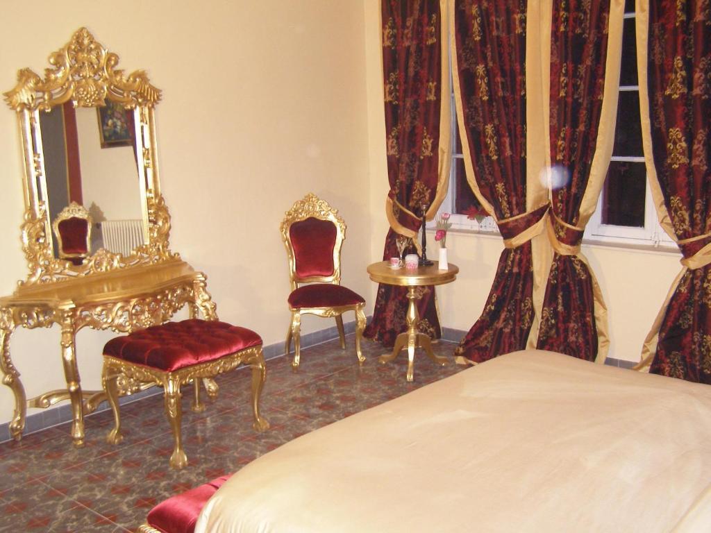 Le Relais Du Silence Chateau Lavail Labastide-d'Anjou Bilik gambar