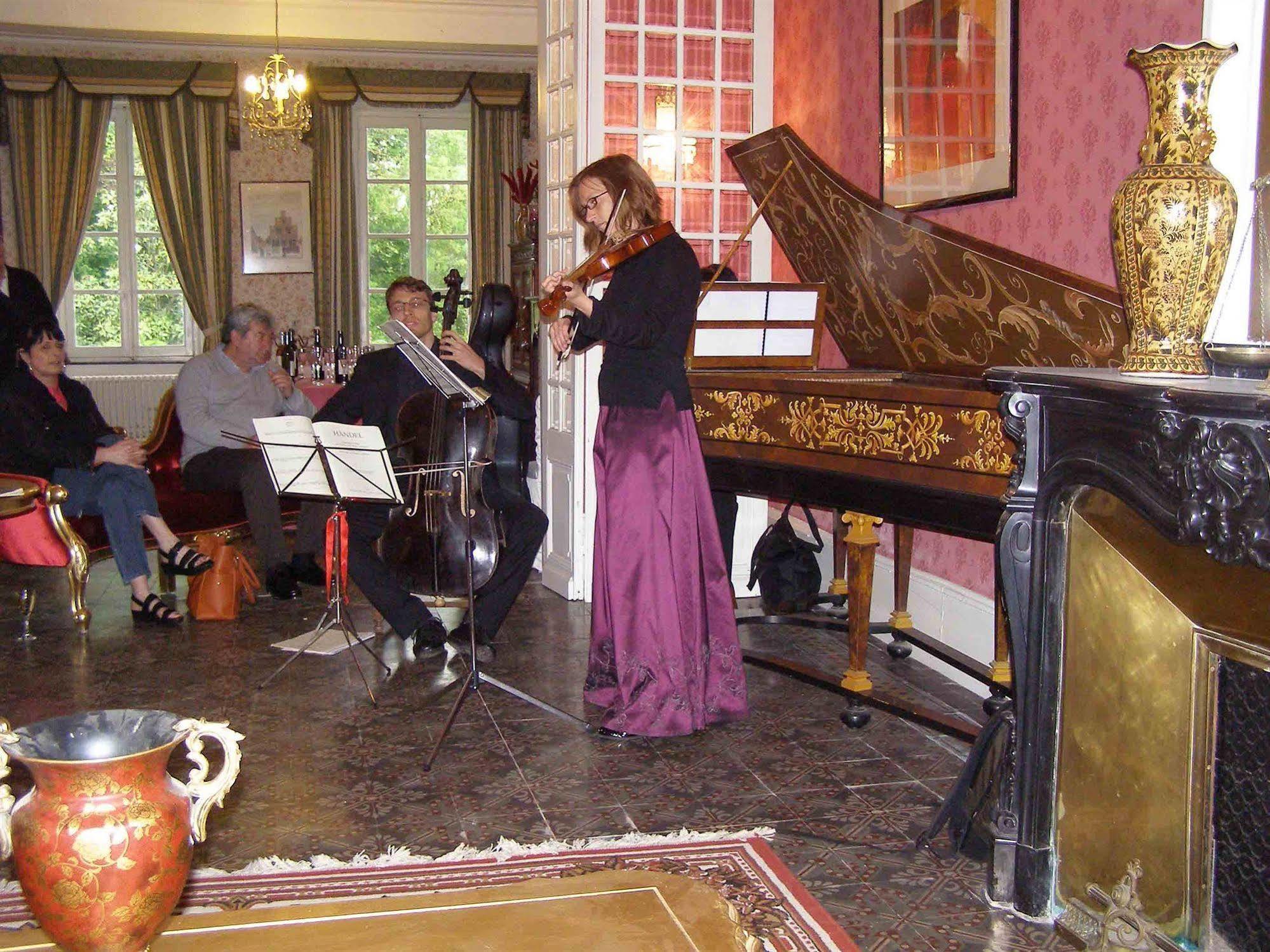 Le Relais Du Silence Chateau Lavail Labastide-d'Anjou Luaran gambar
